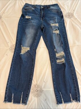 Distressed Blue Women's Jeans - Size 8/10